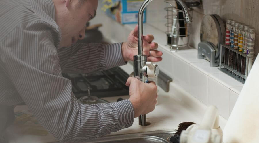 Professional tankless water heater installation in Portland, MO